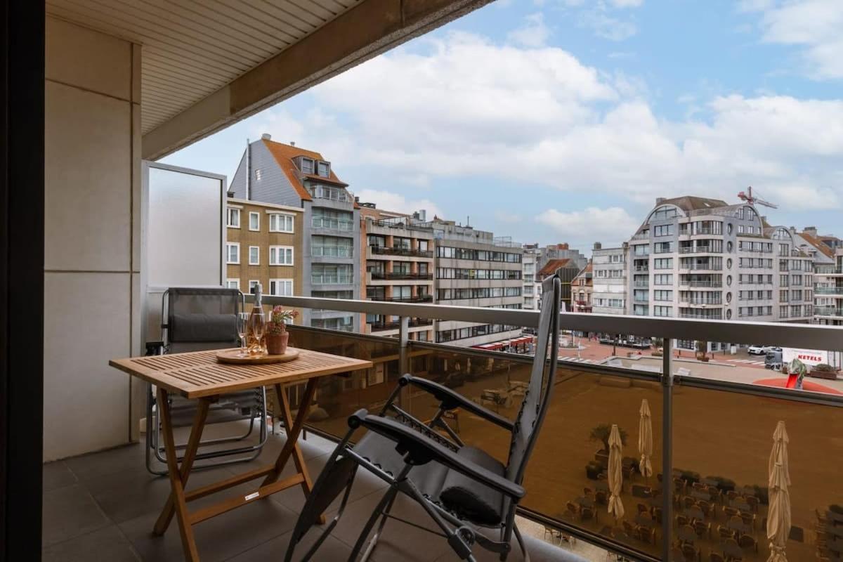 Modern Apartment In Centre Of Knokke Zewnętrze zdjęcie
